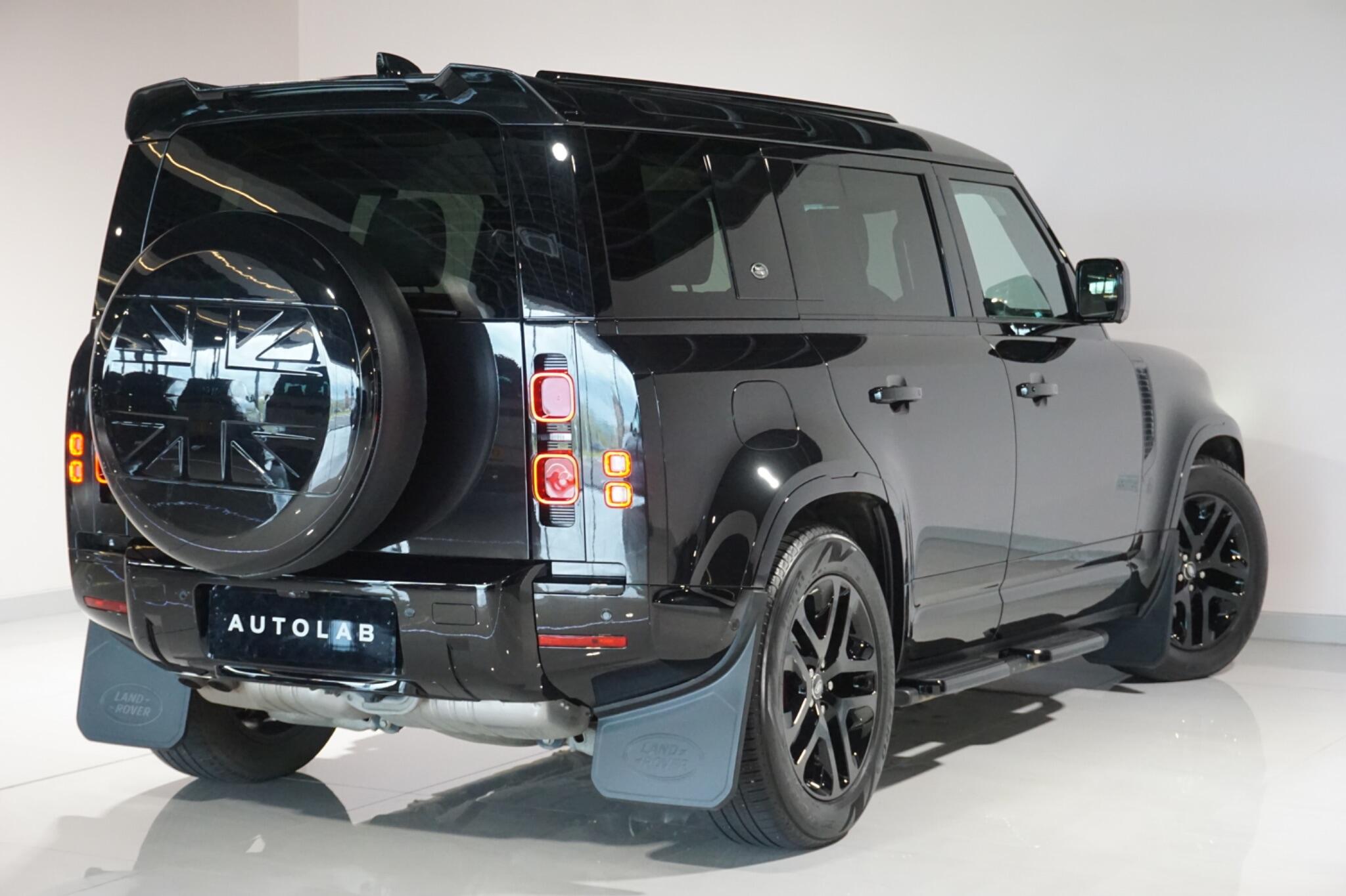 Land Rover Defender 110 3.0 D250 MHEV XS Edition SUV 5dr Diesel Auto 4WD Euro 6 (s/s) (250 ps)